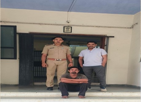 માળિયાના બોડકી જવાના રસ્તેથી હાથ બનાવટની જામગરી બંદુક સાથે એક ઝડપાયો