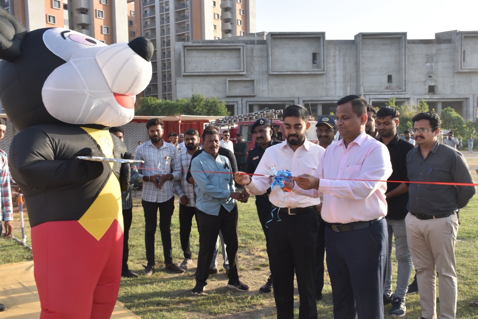 મોરબી મહાનગરપાલિકા દ્વારા વિકાસ સપ્તાહ અન્વયે આયોજિત સ્વદેશી મેળો ખુલ્લો મુકાયો; ૬૦ સ્ટોલ સાથે સ્થાનિક કારીગરો માટે થયું રોજગારીનું સર્જન