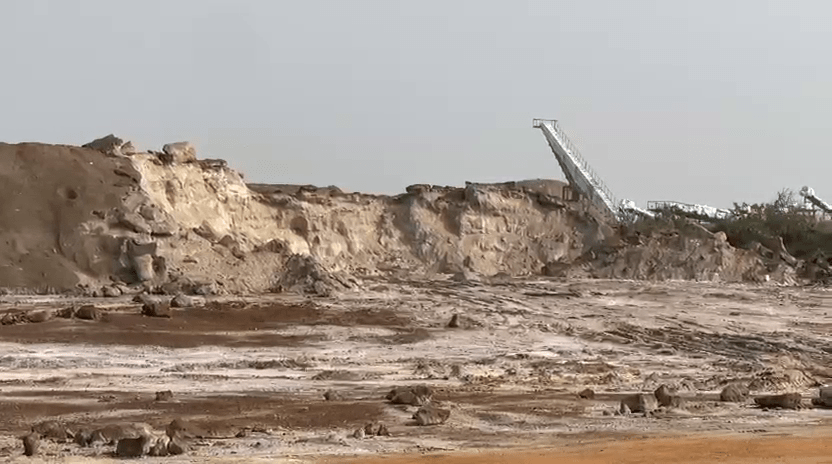 ઘાટીલા નજીક રણમાં ગેરકાયદેસર મીઠાનું ઉત્પાદન કરાતું હોવાનો વિડીયો વાયરલ