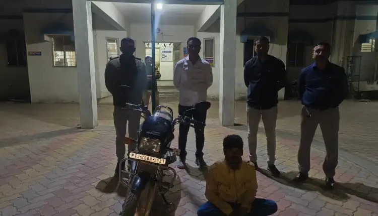 ટંકારાના જોધપર ઝાલા ગામે વાડીમાંથી બાઈક ચોરી કરનાર ઇસમ ઝડપાયો